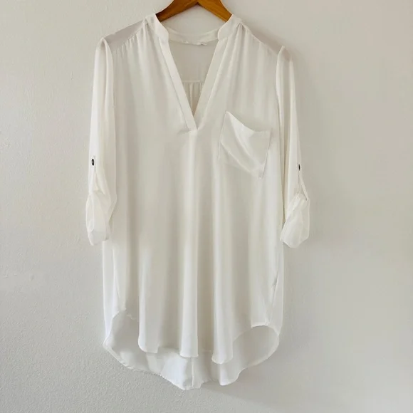 Lush Ivory White Tunic Blouse - Picture 2 of 4